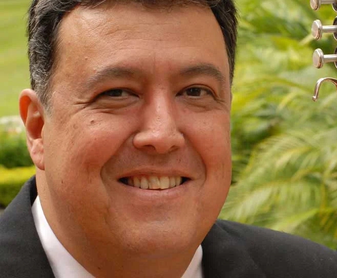 Eduardo Manzanilla portrait